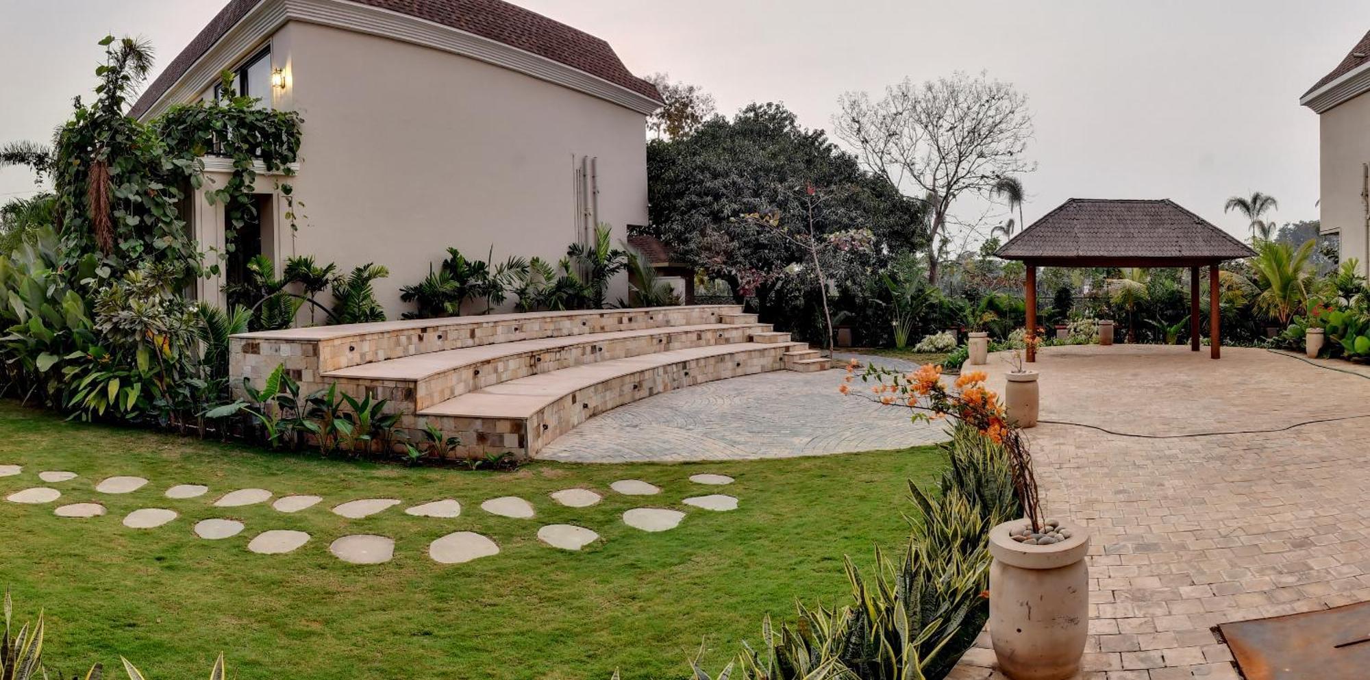 Maira Resort And Convention Centre Rāipur Eksteriør bilde